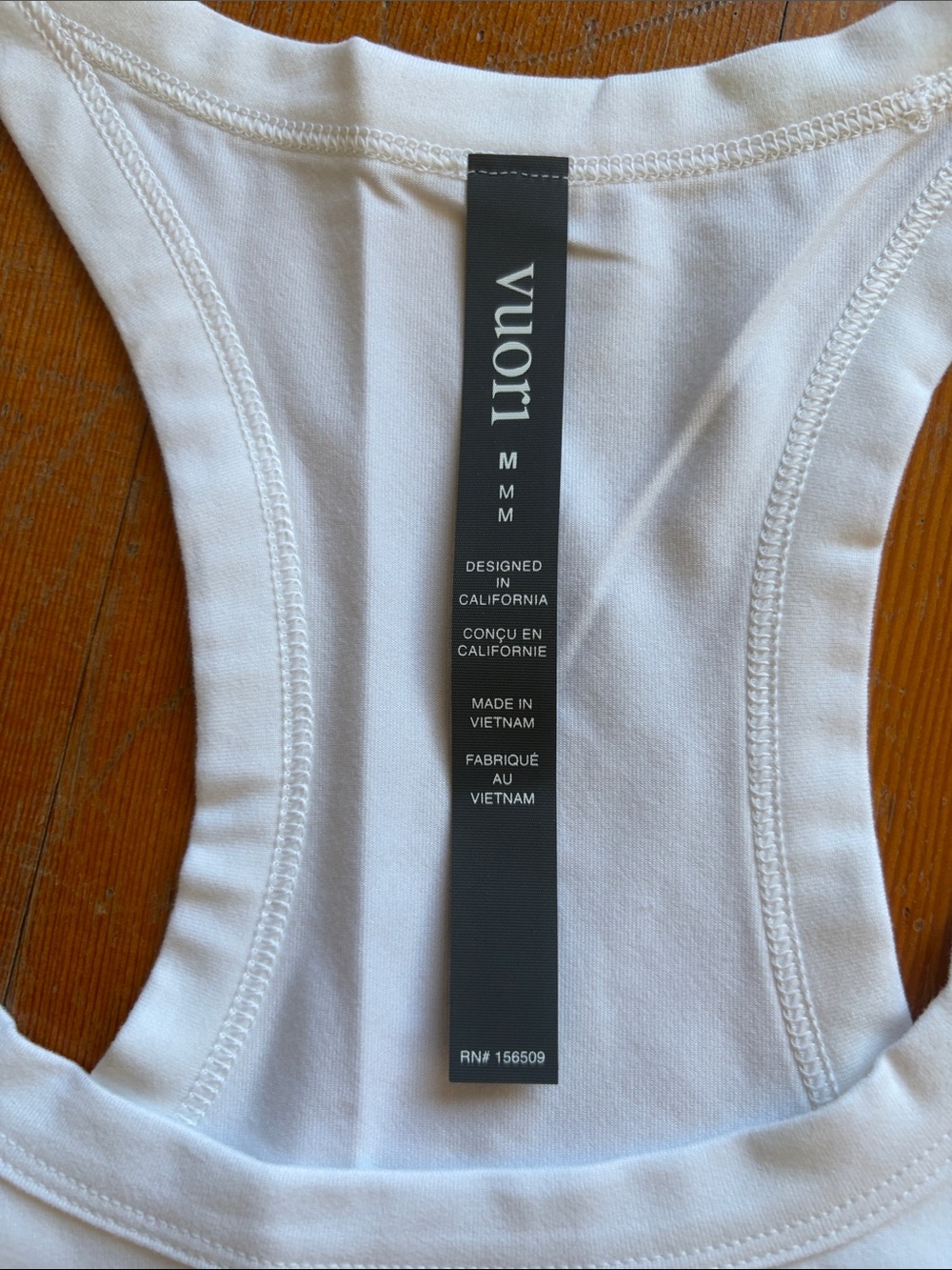 Vuori White Lux Racerback Tank Size M - Picture 4 of 4